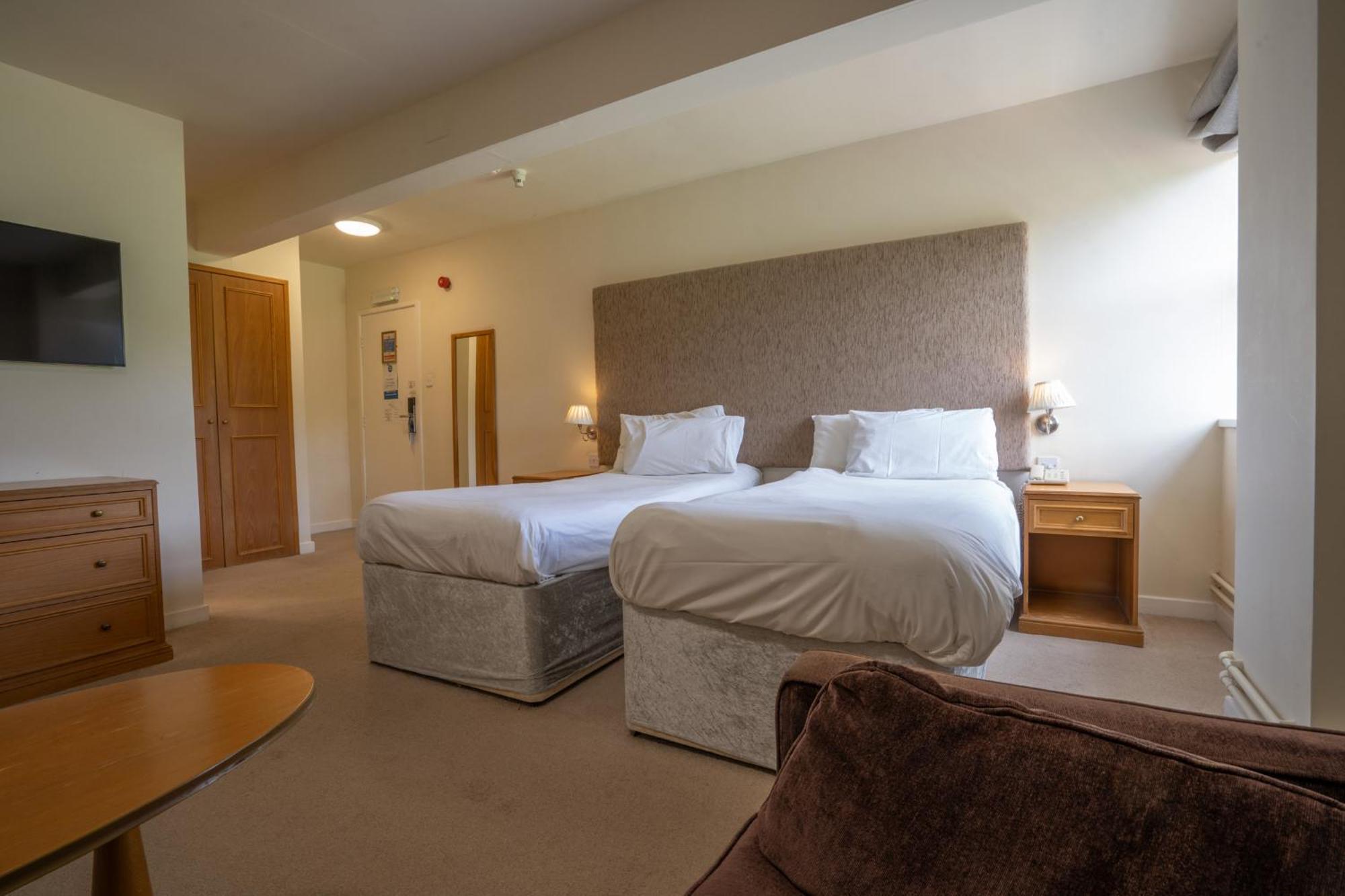 Skipton Hotel - Formerly Known As Hotel Rendezvous-Skipton Extérieur photo